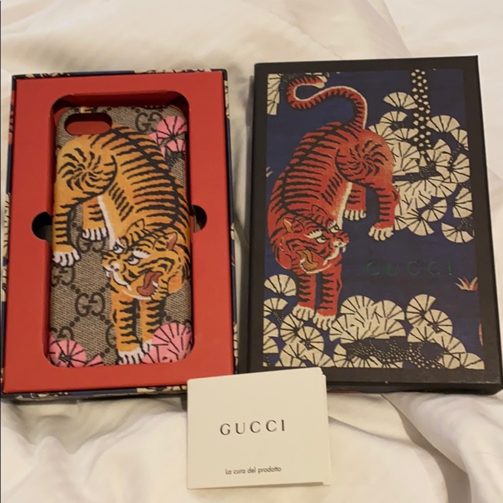 GUCCI I PHONE 6, 7, & 8 PHONE CASE NWT - Picture 10 of 16